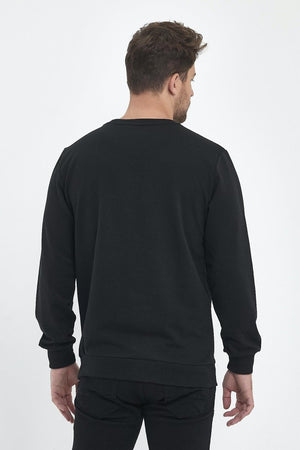 Erkek Siyah Bisiklet Yaka Nakış Detaylı Regular Fit Sweatshirt - MMETALIC