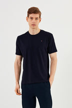 Erkek Bisiklet Yaka T-shirt %100 Pamuk Nakış Detaylı Basic Lacivert Tişört MTLCE89 - MMETALIC