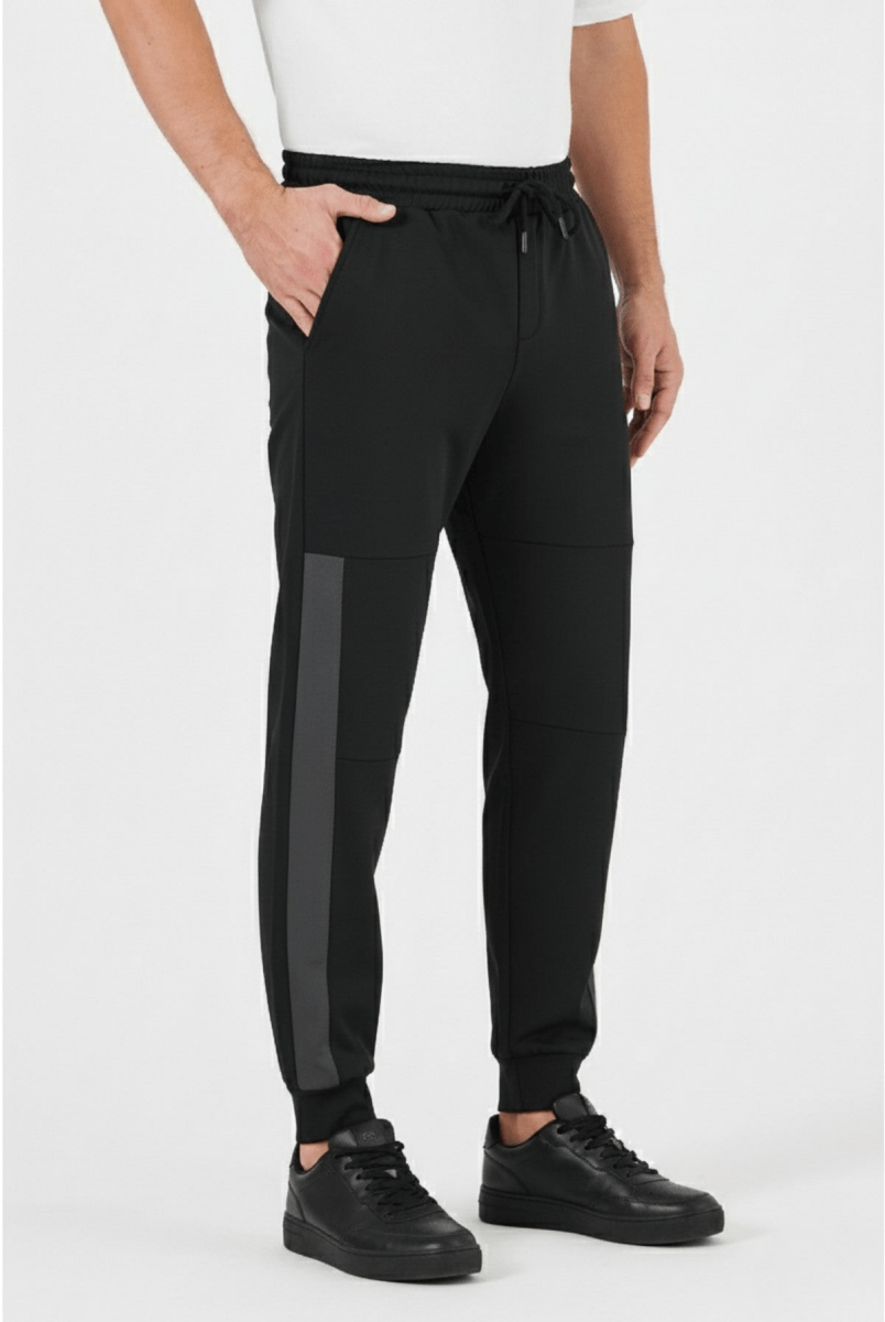 Erkek Siyah Standart Fit Normal Kesim Paça Ribanalı Cepli Rahat Jogger Eşofman Altı - MMETALIC