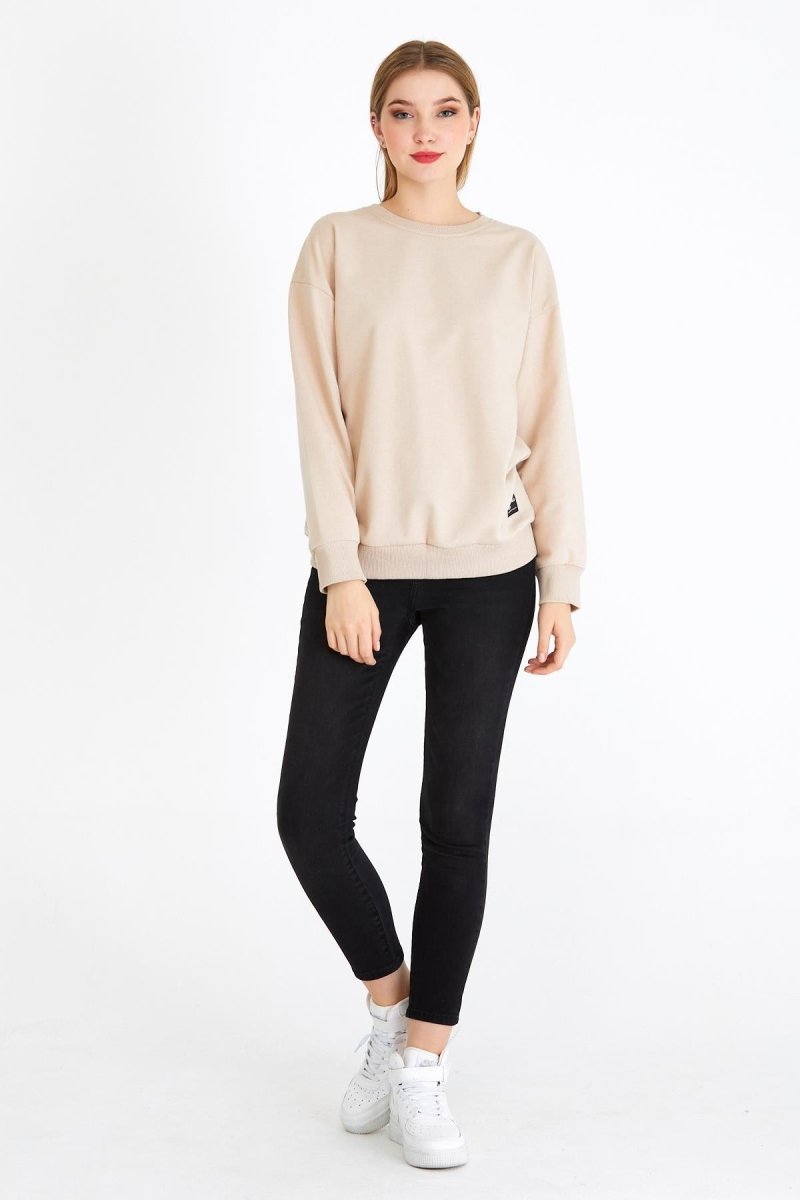 Kadın Bej Renk Basic Bisiklet Yaka Sweatshirt - MMETALIC