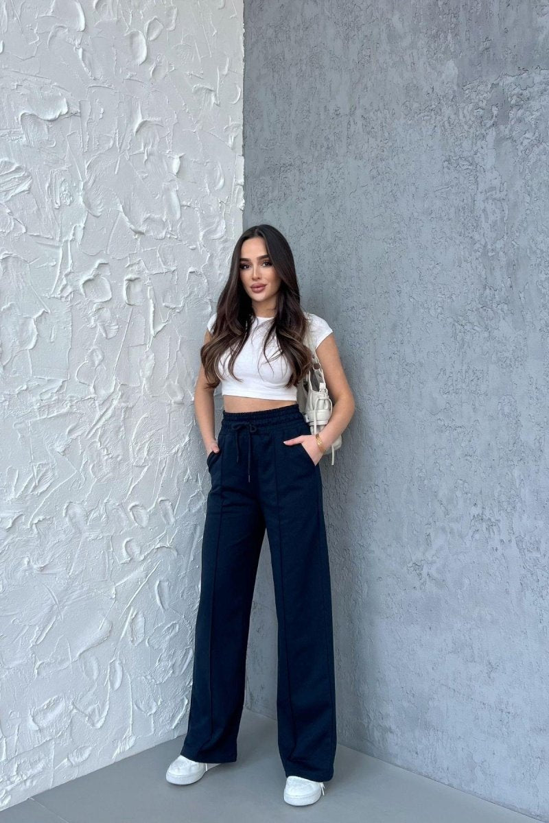 Kadın Mevsimlik Salaş Geniş Paça Yüksek Bel Lacivert Eşofman Altı - MMETALIC