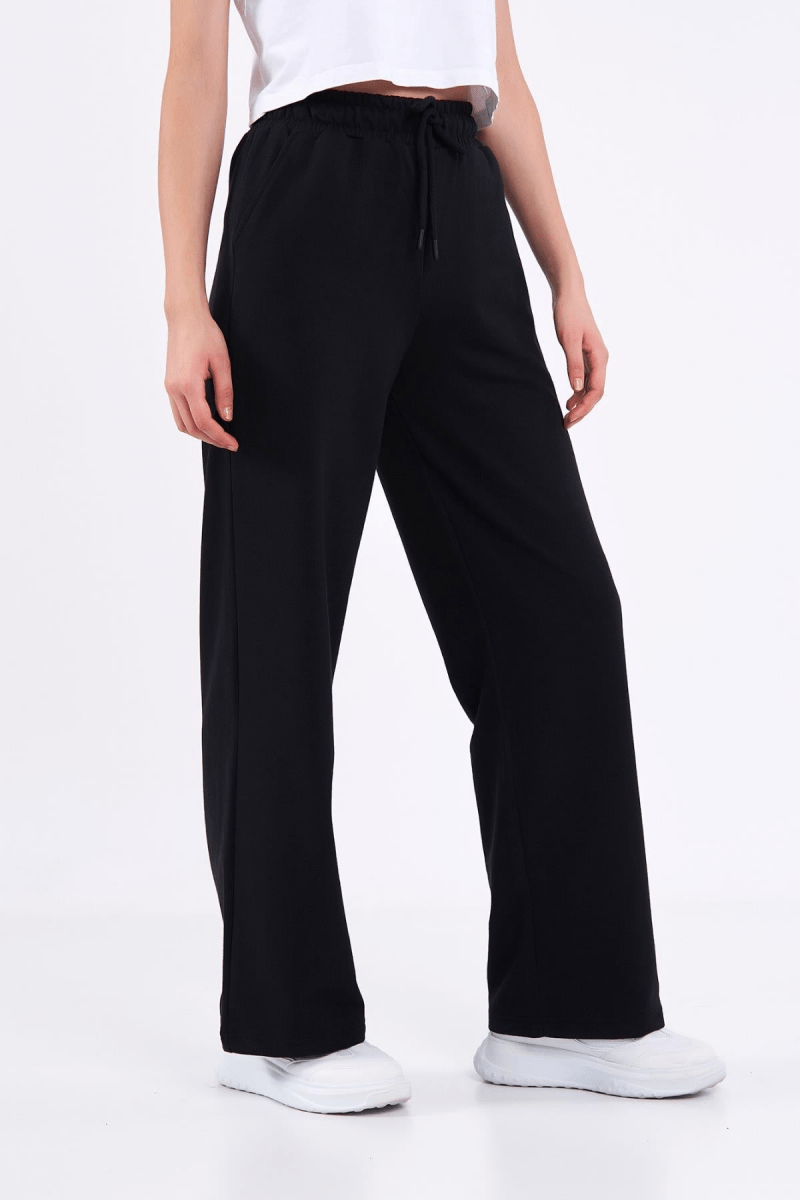 Kadın Mevsimlik Salaş Geniş Rahat Paça Yan Cepli Siyah Eşofman Altı - MMETALIC