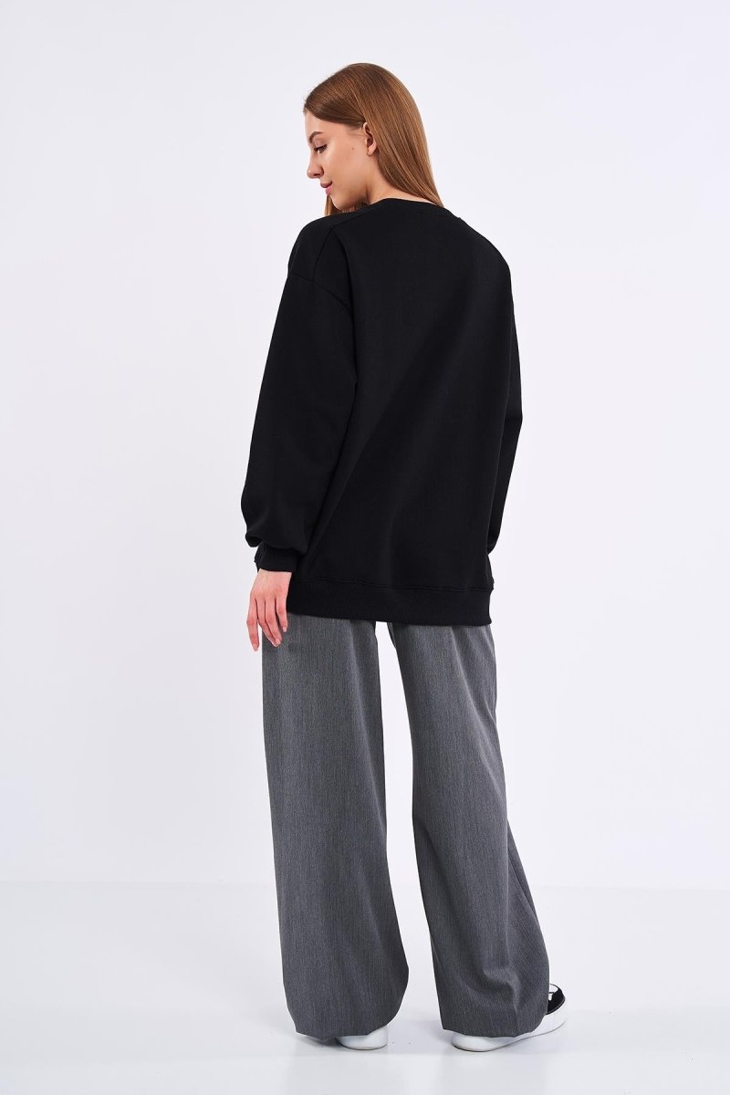 Kadın Siyah Pamuklu Oversize Basic Bisiklet Yaka Sweatshirt - MMETALIC
