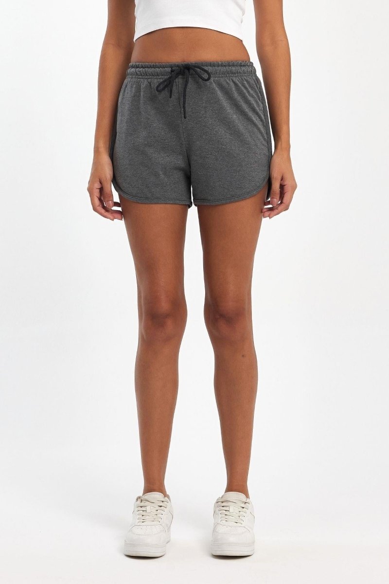 Kadın Yırtmaçlı Mevsimlik Premium Kumaş Regular Fit İpli Antrasit Kısa Mini Şort - MMETALIC