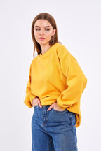 Sarı Kadın Pamuklu Oversize Basic Bisiklet Yaka Sweatshirt - MMETALIC