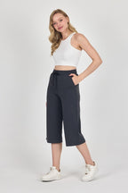 Yüksek Bel Cepli Rahat Kesim Mevsimlik Kadın Diz Altı Bermuda Füme Kapri Şort - MMETALIC