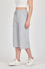 Yüksek Bel Cepli Rahat Kesim Mevsimlik Kadın Diz Altı Bermuda Gri Kapri Şort - MMETALIC