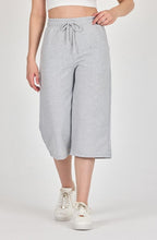 Yüksek Bel Cepli Rahat Kesim Mevsimlik Kadın Diz Altı Bermuda Gri Kapri Şort - MMETALIC