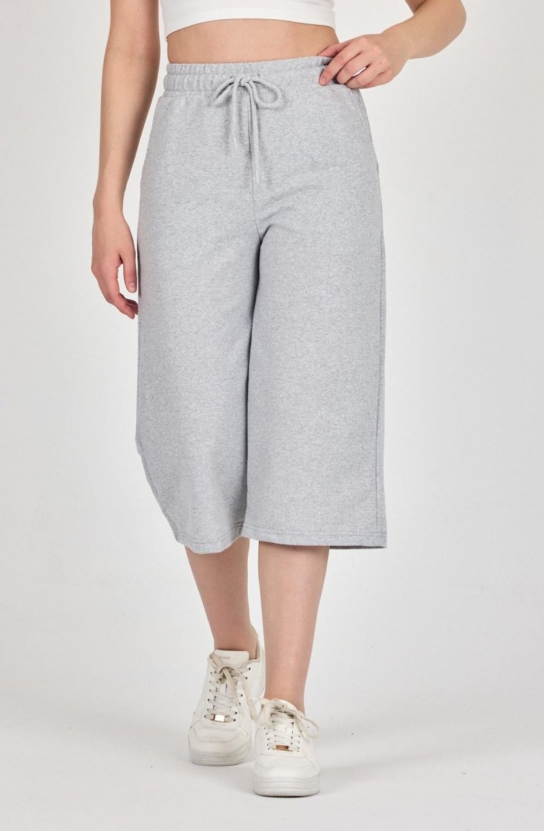 Yüksek Bel Cepli Rahat Kesim Mevsimlik Kadın Diz Altı Bermuda Gri Kapri Şort - MMETALIC