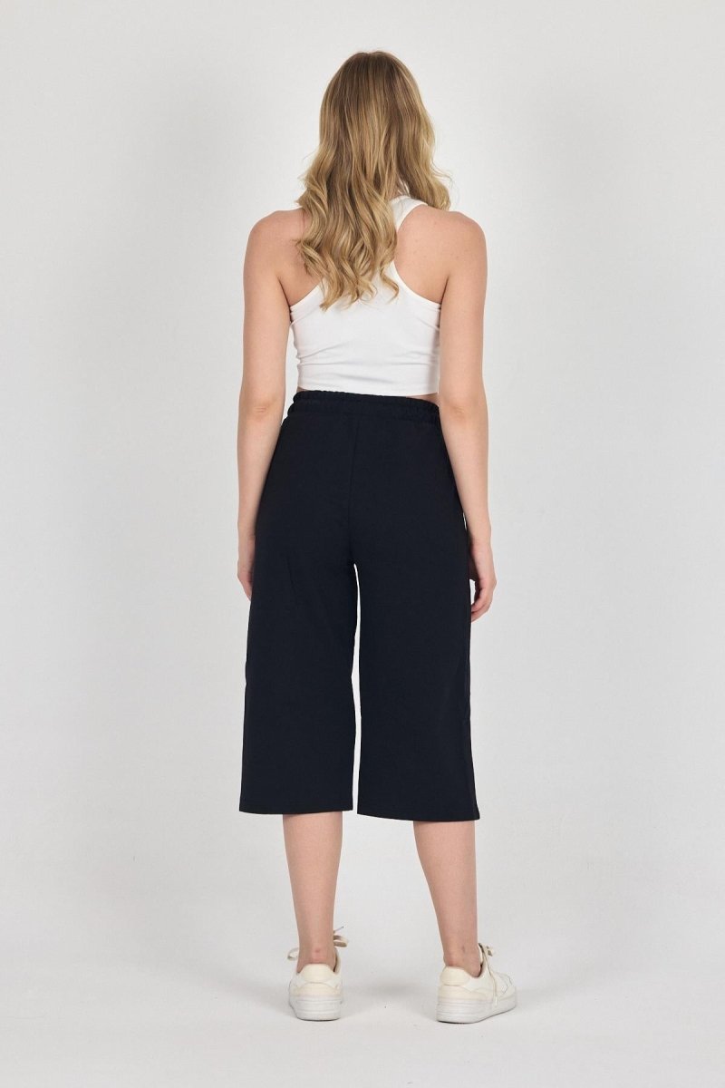 Yüksek Bel Cepli Rahat Kesim Mevsimlik Kadın Diz Altı Bermuda Siyah Kapri Şort - MMETALIC