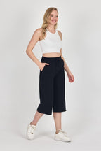 Yüksek Bel Cepli Rahat Kesim Mevsimlik Kadın Diz Altı Bermuda Siyah Kapri Şort - MMETALIC